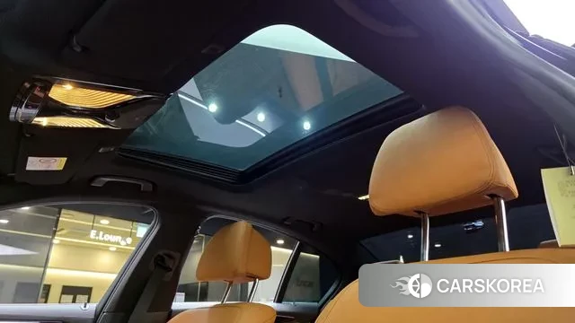 BMW 5 Series (G30) id 3192616 из Кореи 9