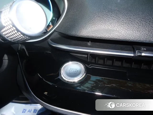 Genesis G80 (RG3) id 3368180 из Кореи 9