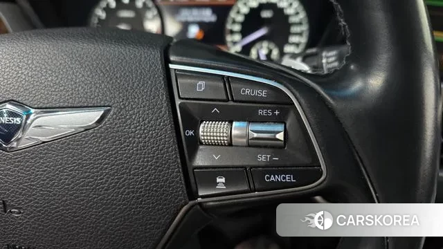 Genesis G90 id 3677234 из Кореи 9