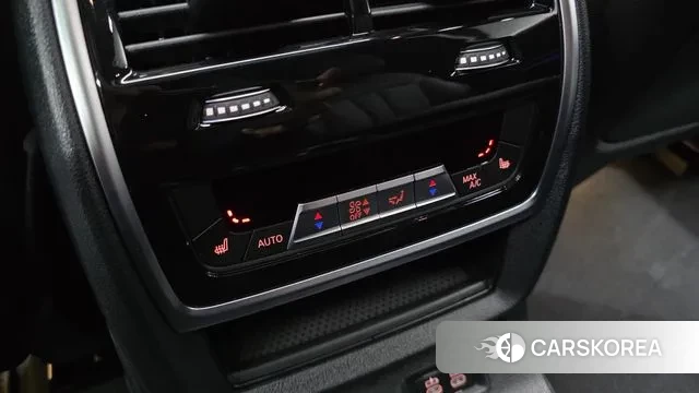 BMW X7 (G07) id 3372321 из Кореи 9