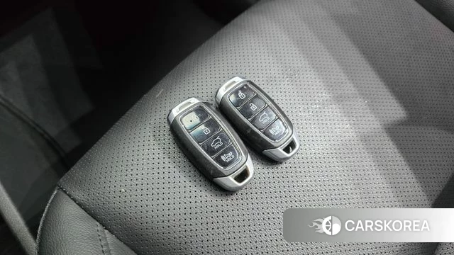 Hyundai Kona Electric id 3911749 из Кореи 9