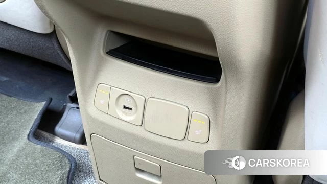 Kia The New Carnival id 4339692 из Кореи 9
