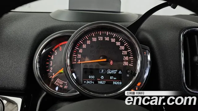 Mini Cooper D Countryman id 2758983 из Кореи 9