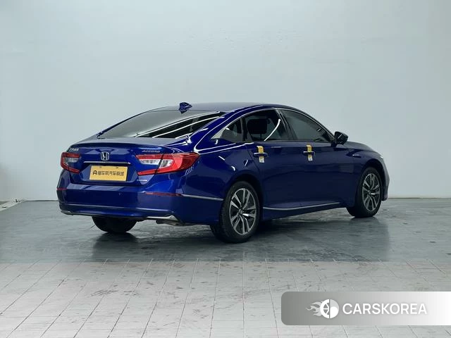 Honda Accord id 4262000 из Китая 9