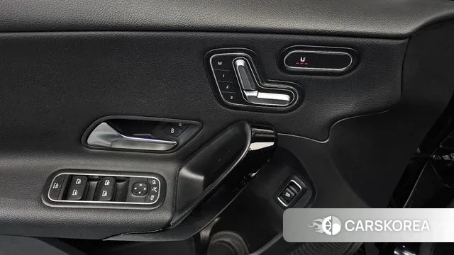 Mercedes-Benz A-Class W177 id 3469391 из Кореи 9