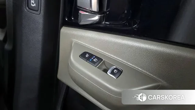 Kia The New Carnival 4th Generation id 3212101 из Кореи 9