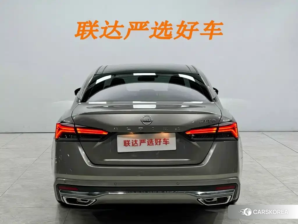 Nissan Altima id 4664552 из Китая 9