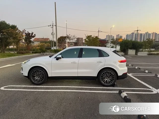 Porsche Cayenne (PO536) id 3339416 из Кореи 9