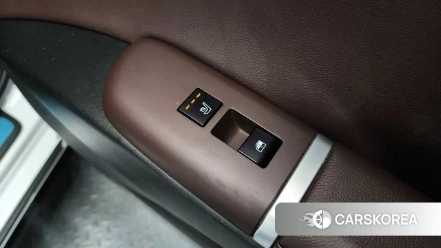 Hyundai Grandeur Hybrid (GN7) id 3831628 из Кореи 9