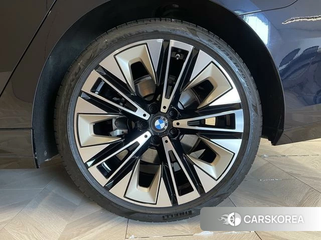 BMW 5 series id 4273111 из Китая 9