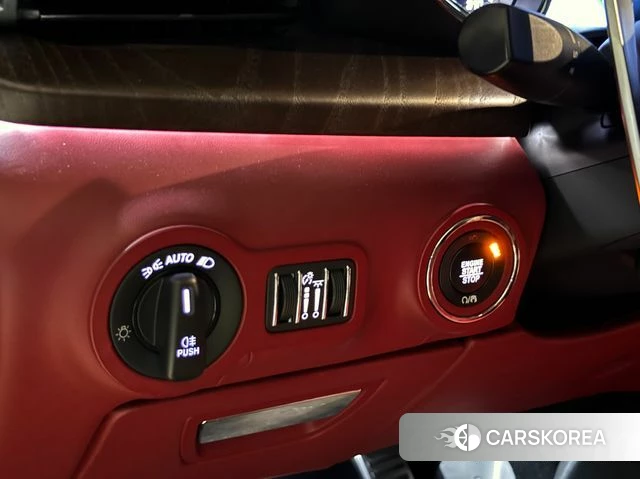 Maserati Quattroporte id 3942496 из Кореи 9