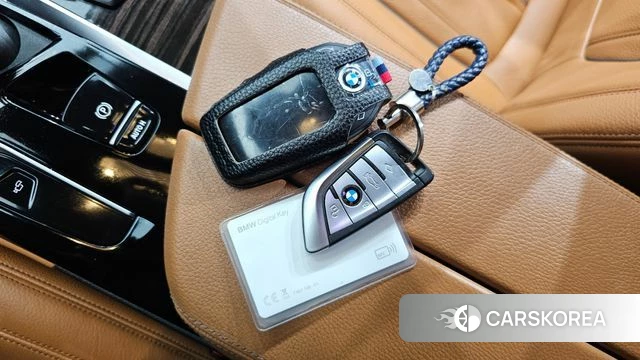 BMW 5 Series (G30) id 4445395 из Кореи 9