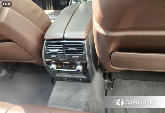 BMW 5 Series (G30) id 3098279 из Кореи 9