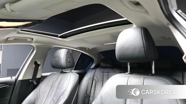 BMW 5 Series (G30) id 4610207 из Кореи 9