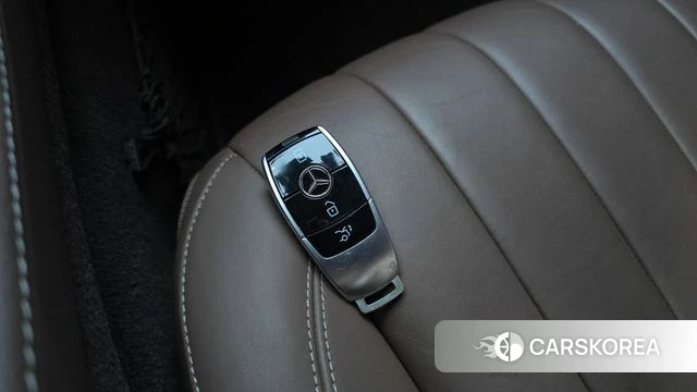 Mercedes-Benz E-Class W213 id 4568359 из Кореи 9