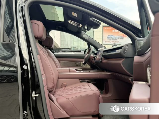 Weilai ES8 id 4198878 из Китая 9