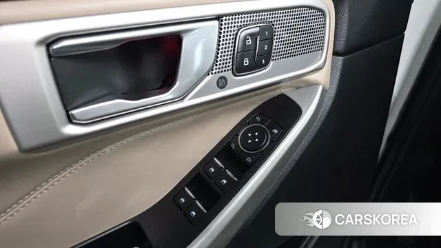 Ford Explorer 6th Generation id 3691525 из Кореи 9