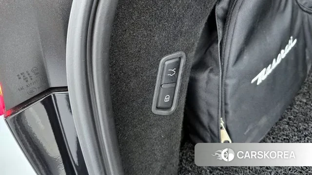 Maserati Levante id 3379614 из Кореи 9