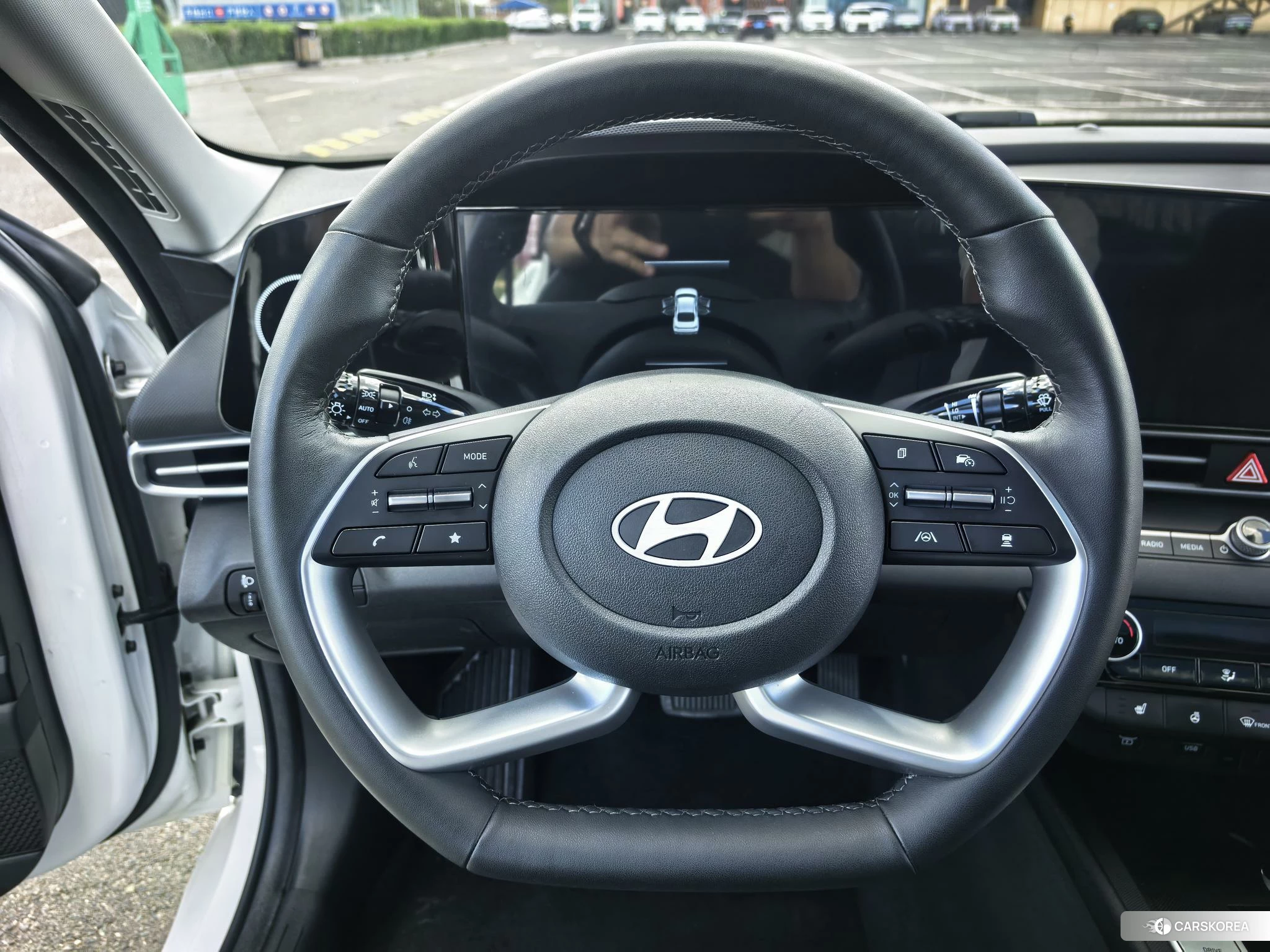 Hyundai Elantra id 4426589 из Китая 9