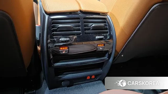 BMW 5 Series (G30) id 3322475 из Кореи 9