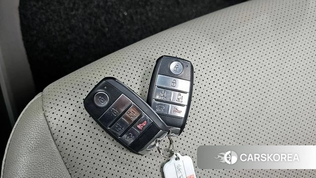 Kia The New Carnival id 4417367 из Кореи 9