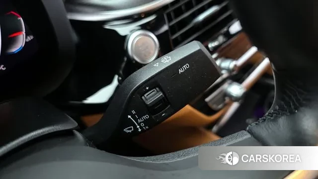 BMW 5 Series (G30) id 3701464 из Кореи 9