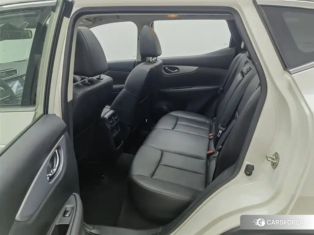 Nissan Qashqai id 4570471 из Китая 9