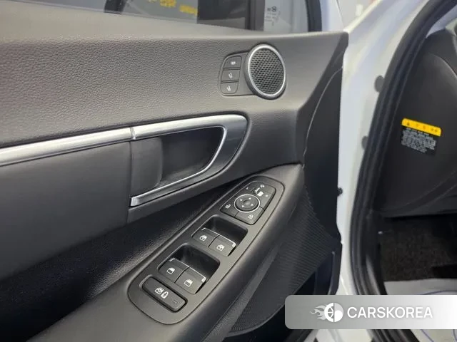 Hyundai Sonata (DN8) id 3760822 из Кореи 9