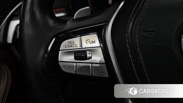 BMW 5 Series (G30) id 3703316 из Кореи 9