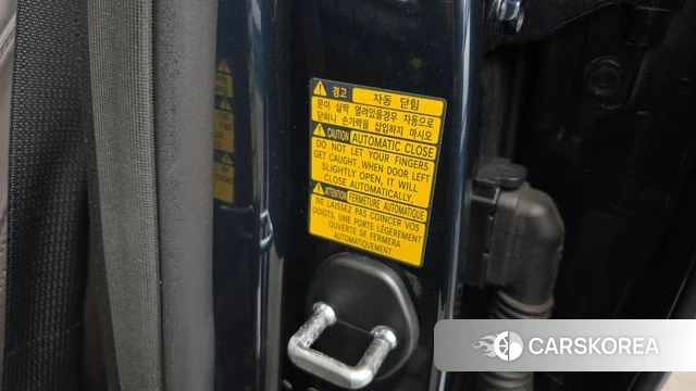 Genesis G90 id 3954845 из Кореи 9