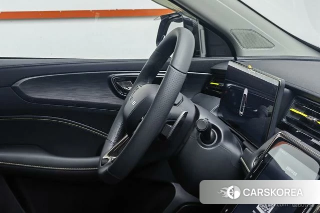 Roewe eRX5 id 4236145 из Китая 9