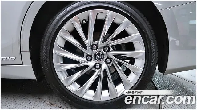 Lexus ES300h 7th generation id 2955379 из Кореи 9