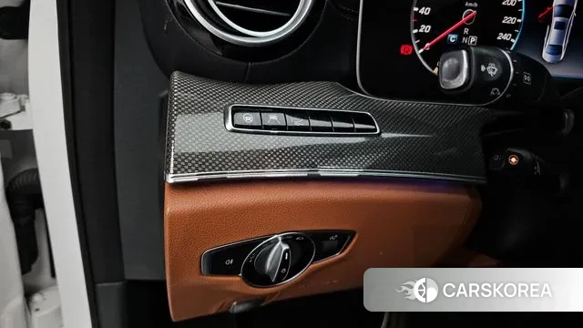 Mercedes-Benz E-Class W213 id 3350446 из Кореи 9