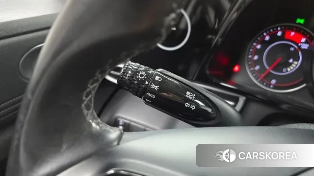 Hyundai Avante (CN7) id 3361524 из Кореи 9