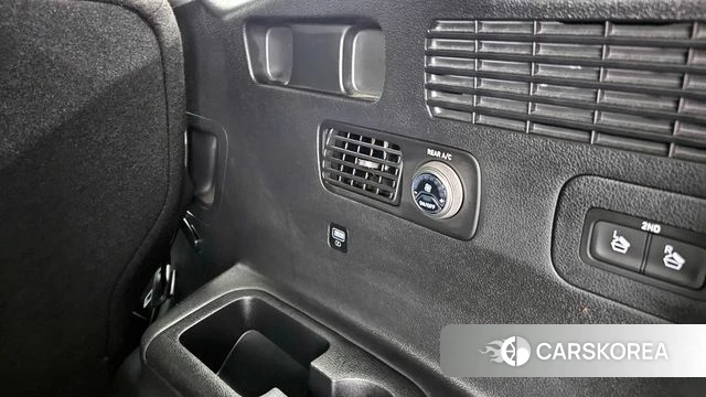 Hyundai The New Santa Fe id 3893233 из Кореи 9