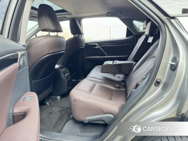 Lexus RX id 4274384 из Китая 9