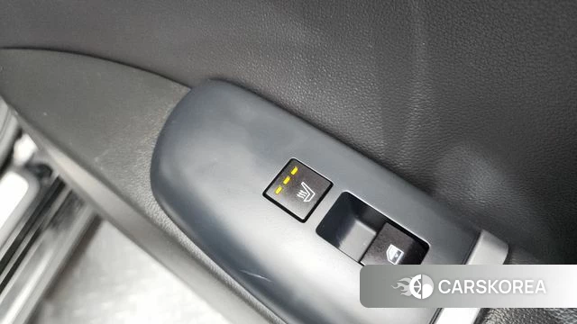 Hyundai Grandeur (GN7) id 3811597 из Кореи 9