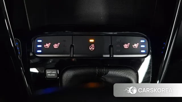 Kia Stonic id 3498796 из Кореи 9