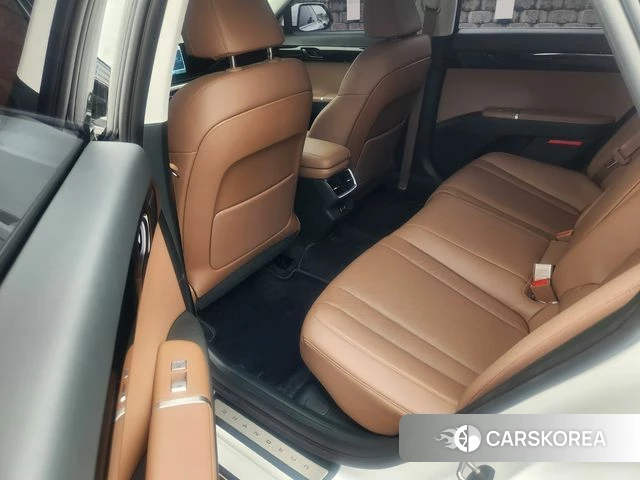Hyundai Grandeur Hybrid (GN7) id 4921229 из Кореи 9