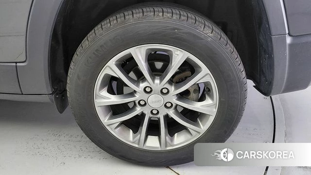 Jeep Cherokee (KL) id 4435362 из Кореи 9