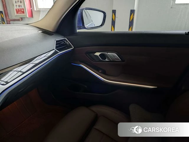 BMW 3 series id 4259048 из Китая 9