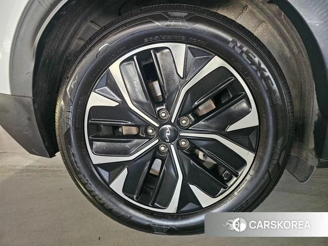 Kia EV6 id 4201970 из Кореи 9