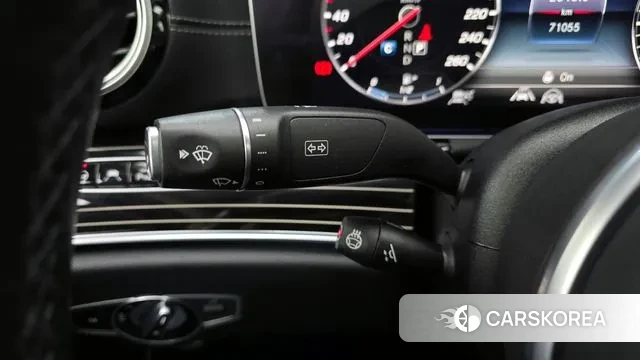 Mercedes-Benz E-Class W213 id 3708517 из Кореи 9