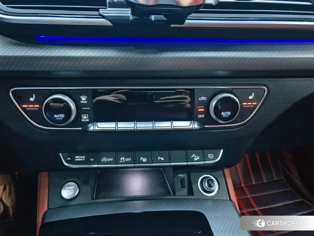Audi Q5L id 4548039 из Китая 9