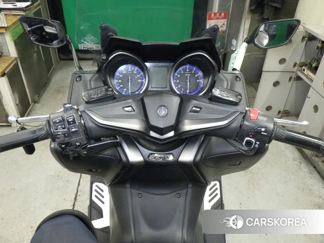 Проданный Yamaha T-MAX 560 id 4182984 из Японии, фото 9