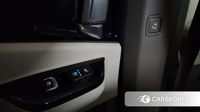 Kia Carnival 4th generation id 3478282 из Кореи 9