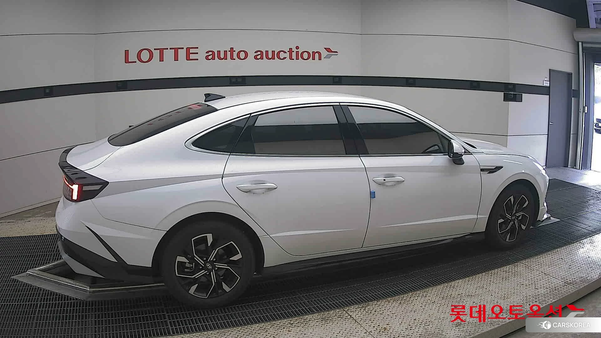 Hyundai Sonata id 4664300 из Кореи 9