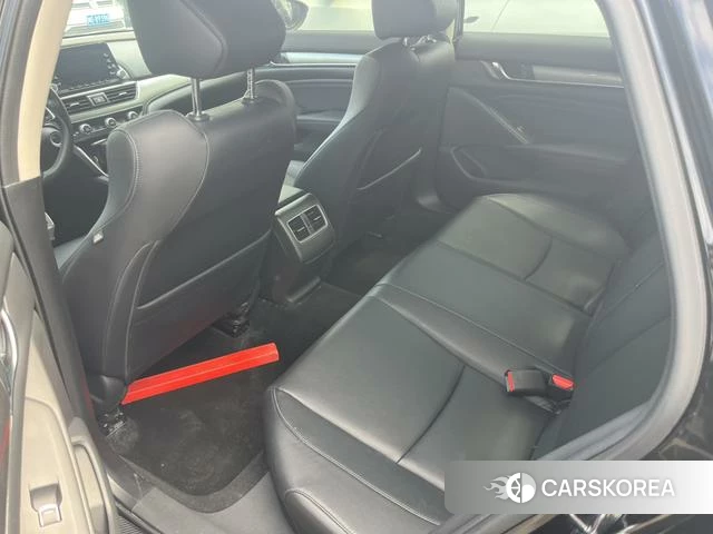 Honda Accord id 4307434 из Китая 9