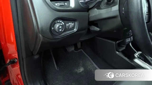 Jeep Renegade id 3561687 из Кореи 9