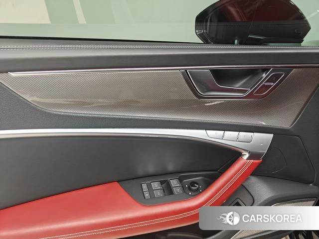 Audi A6L id 4259410 из Китая 9